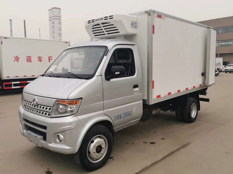 長(zhǎng)安神騏冷藏車（國(guó)六）